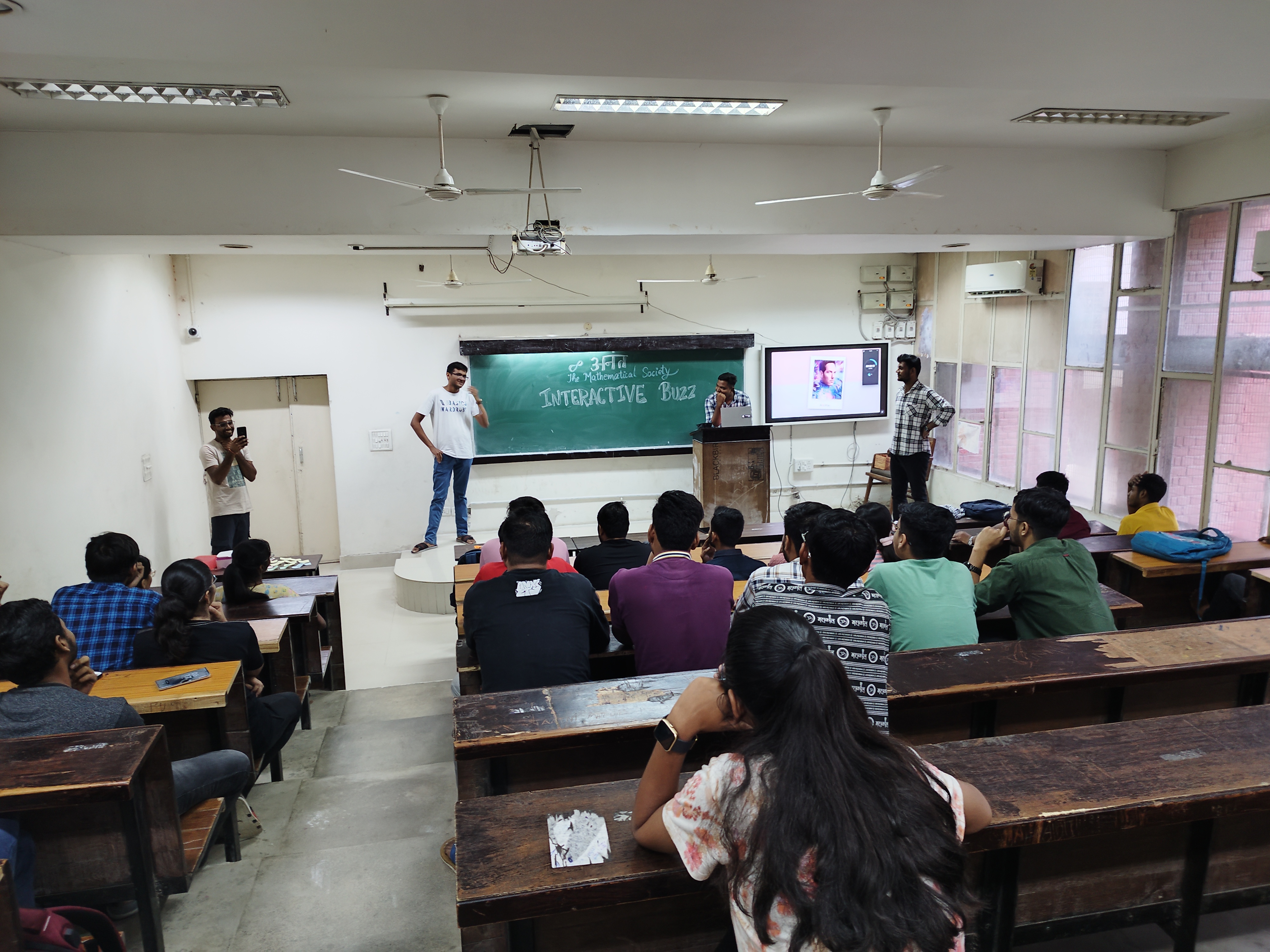 Interactive Buz 2024